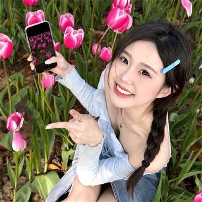 埃舍尔街的红色邮筒